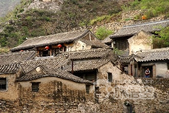 川底下村4