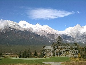 玉龍 雪山 ゴルフ クラブ　麗江