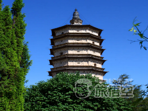 万部華厳経塔 フフホト